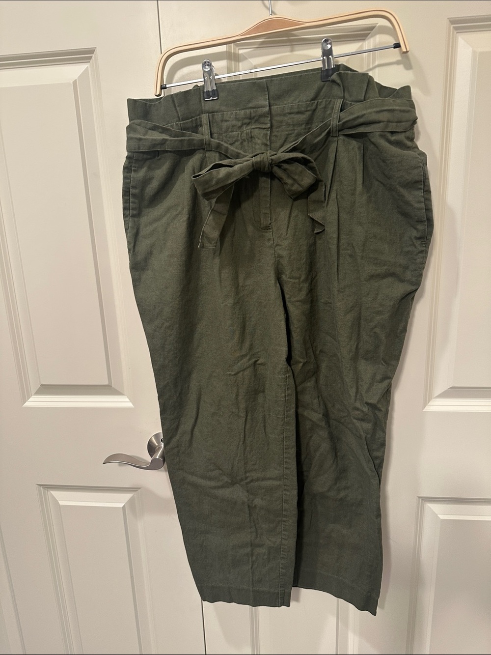 Boden Olive Paperbag Waist Tie Linen Trousers